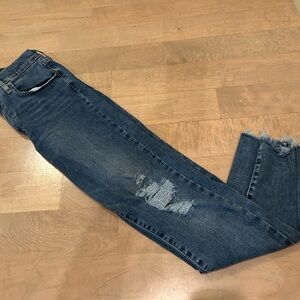 Levi’s super skinny high rise with distressing